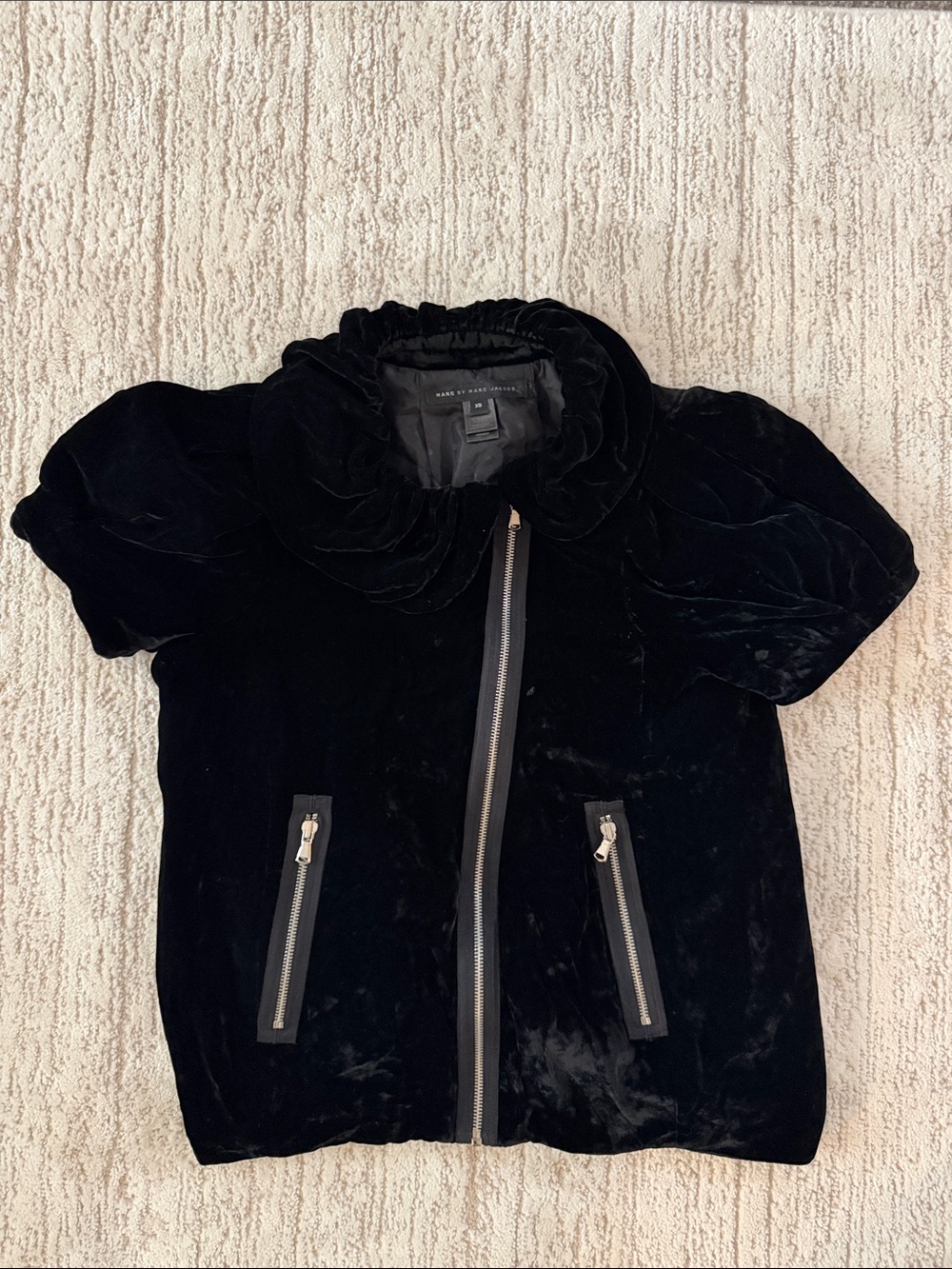 Vintage Marc by Marc Jacobs Black silk blend Velvet Short Sleeve zip Jacket XS